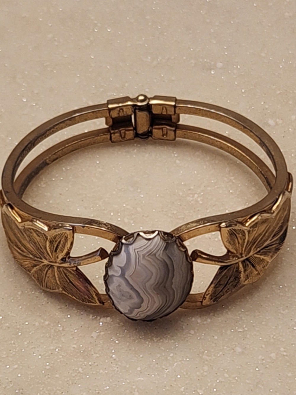 Vintage Floral Hinged Bangle Clamp Bracelet W/Gray Multicolored Geometric Stone
